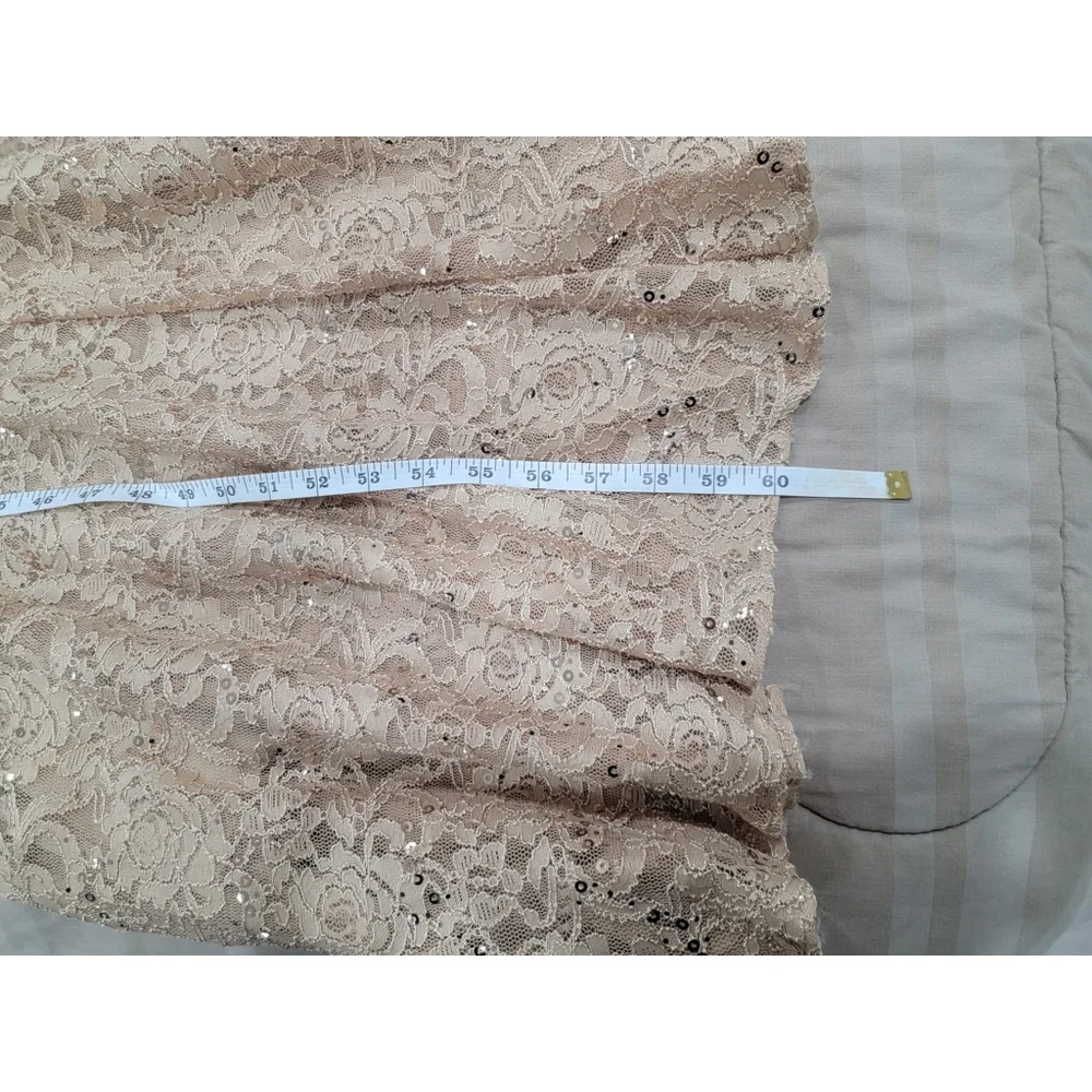 (W) Evening Dress From Thea Dora - Picture 9 of 11